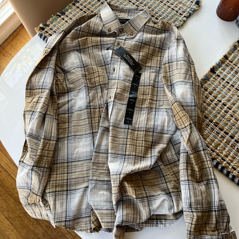 Banana republic, untucked, button-down shirt, large slim